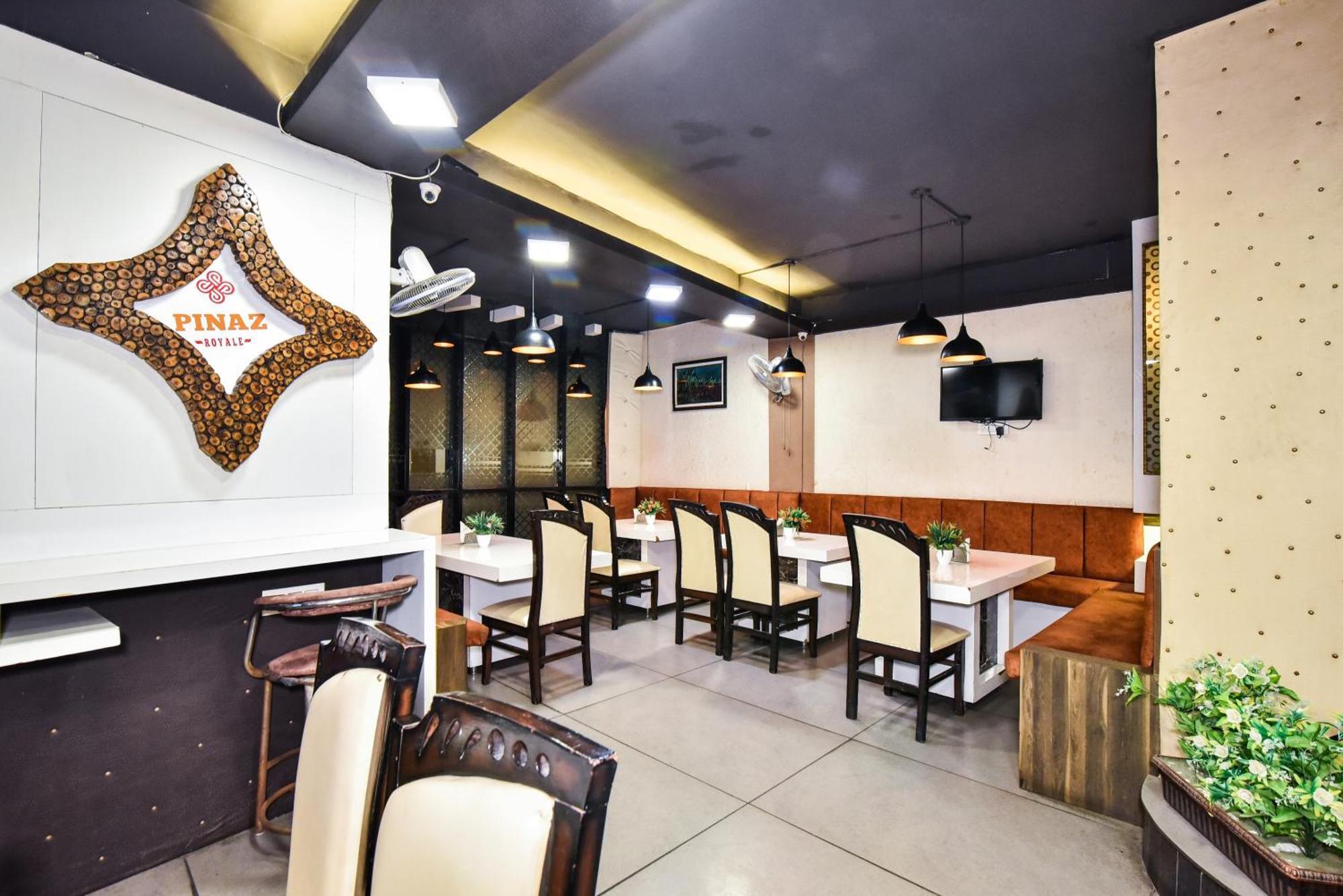 Hotel Pinaz Royale Amritsar Zewnętrze zdjęcie