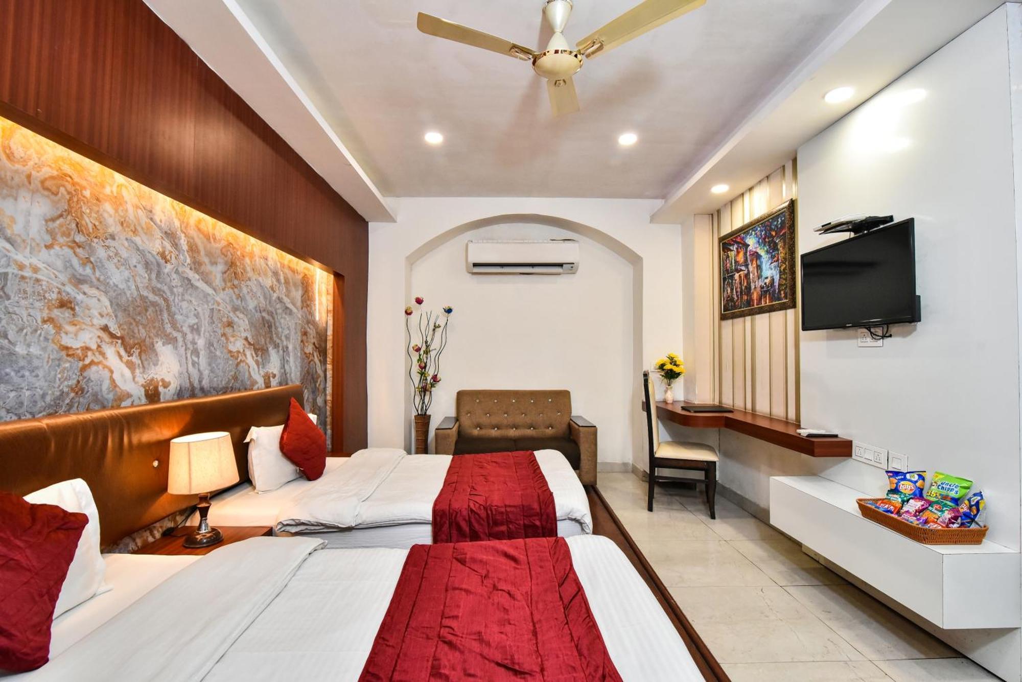 Hotel Pinaz Royale Amritsar Zewnętrze zdjęcie