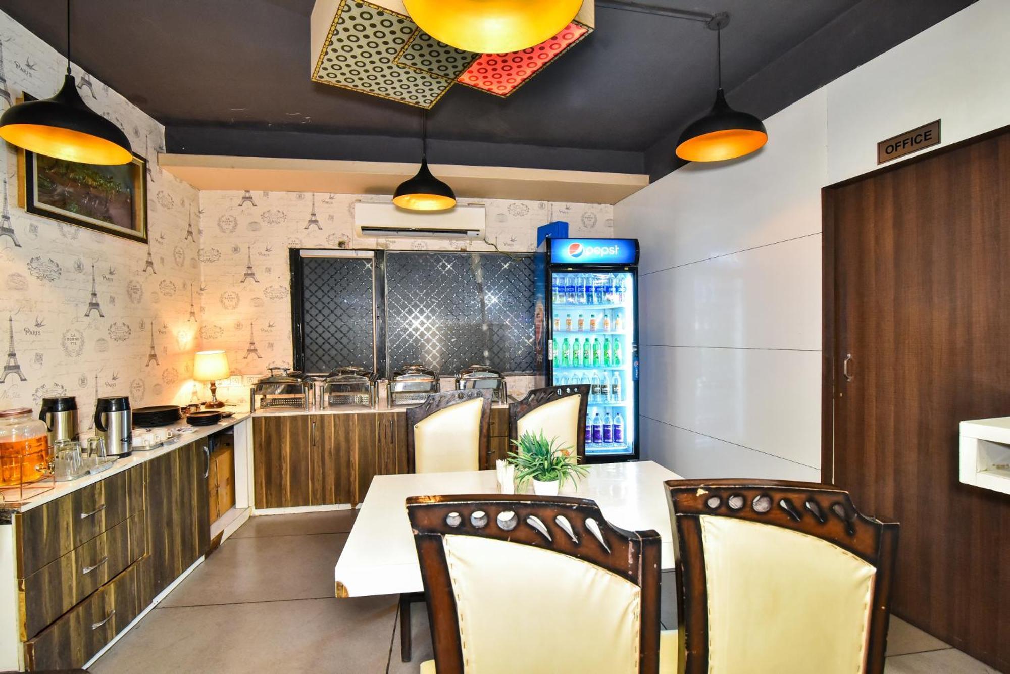 Hotel Pinaz Royale Amritsar Zewnętrze zdjęcie